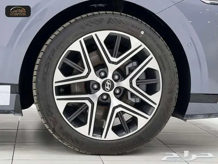 هيونداي أزيرا بريميوم 2025- 166750 شامل الضريبة 3