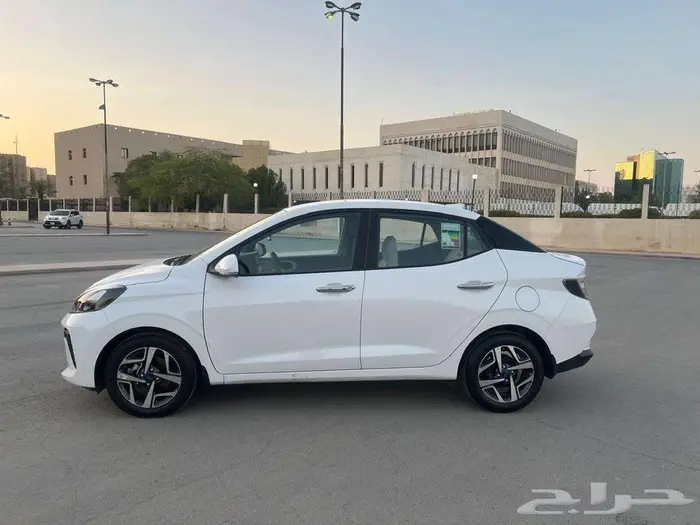هونداي i10 فل كامل 2024 بدي وكاله مالك اول 8