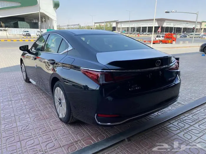 لكزس ( ES250 ) AA ستاندر 2025 داخلي ( ابيض) 5