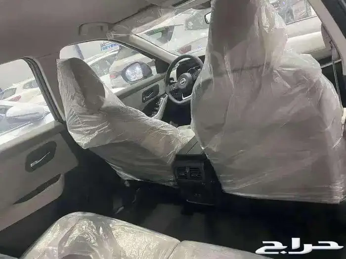 نيسان اكستريل SV بترومين دبل 7 مقاعد موديل 2025 0