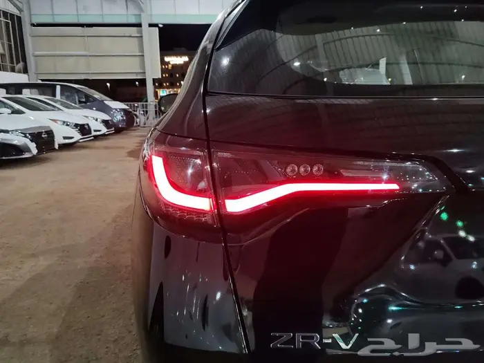 هوندا ZRV 2024 6