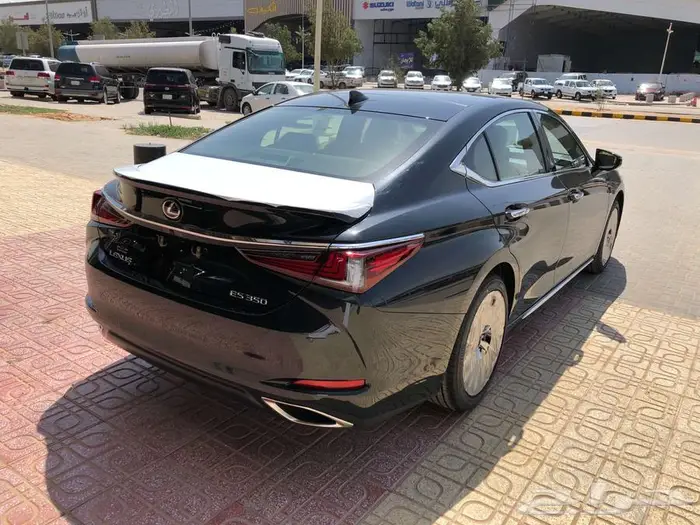 لكزس ES350 CC بانوراما 2025 بريمي 4
