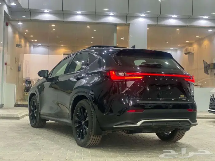 لكزس NX 350 F-sport موديل 2023 4