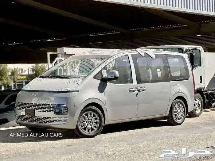 هيونداي ستاريا 9 راكب ديزل قير اتوماتيك 2025 سعودي 5