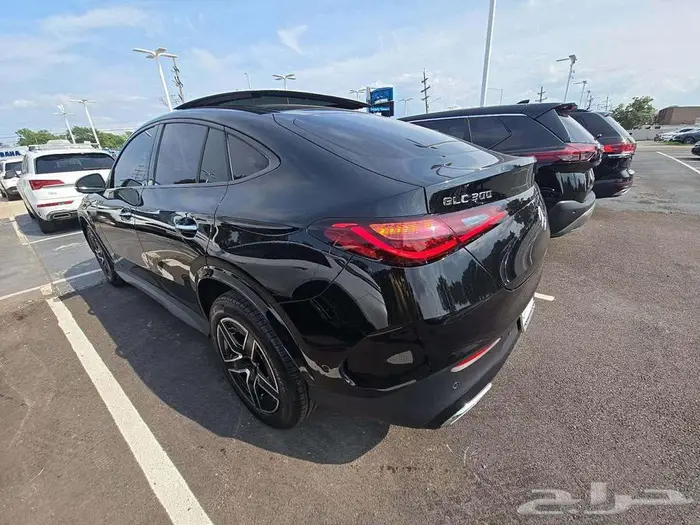 مرسيدس GLC 300 كوب بسعر 297 الف 3