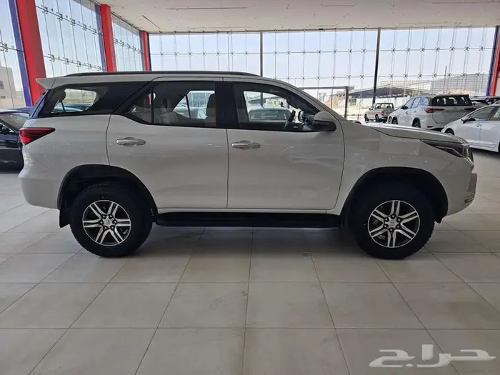تويوتا فورشنر GX2 4x4 ديزل موديل 2025 5