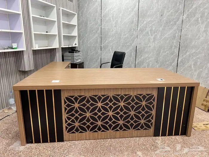 طاولات مكتب بتصميم جديد متوفرة بأسعار رخيصة 0