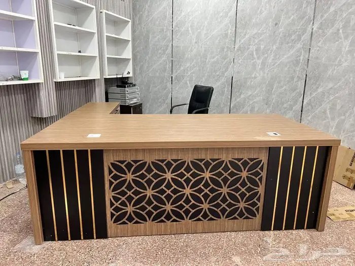 طاولات مكتب بتصميم جديد متوفرة بأسعار رخيصة 1