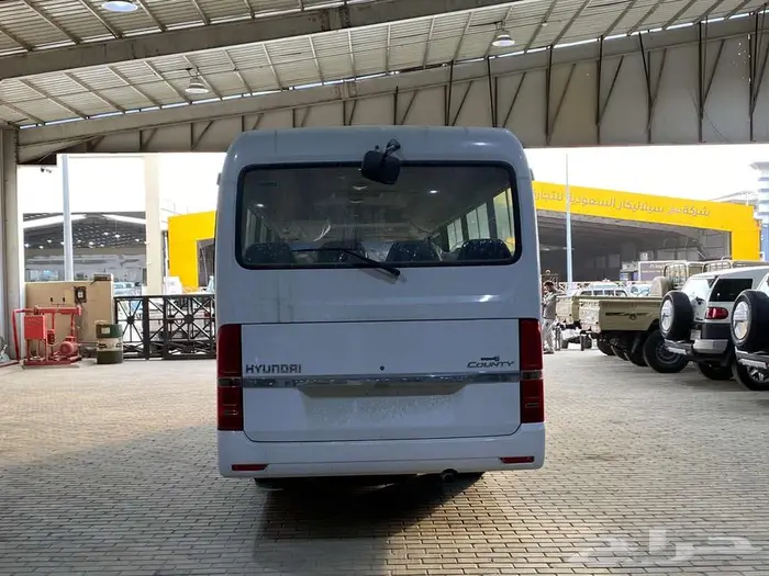 هيونداي كاونتي ديزل 26 راكب 2023 عرض 249.000 شامل الضريبه 8