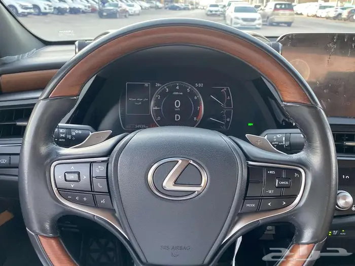 لكزس ES350 CC بانوراما 2024 11
