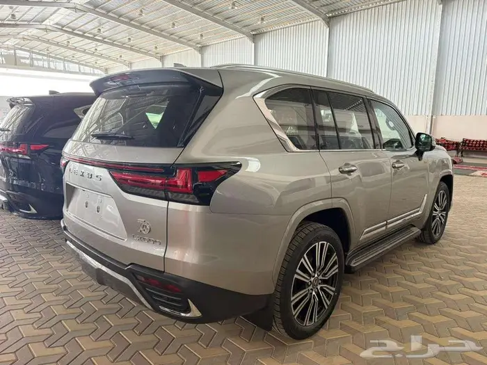 لكزس LX600 BB موديل 2025 - خليجي - الساير - 7