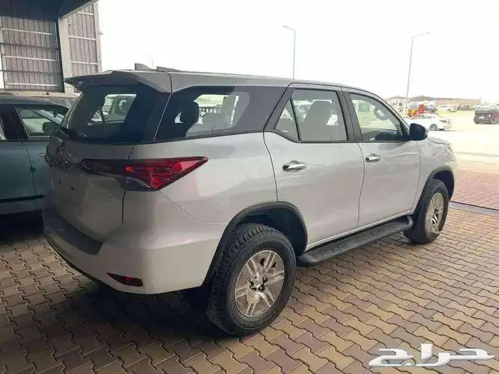 تويوتا - فورشنر GX2 - 2025 - بنزين بدون دبل - سعودي 6