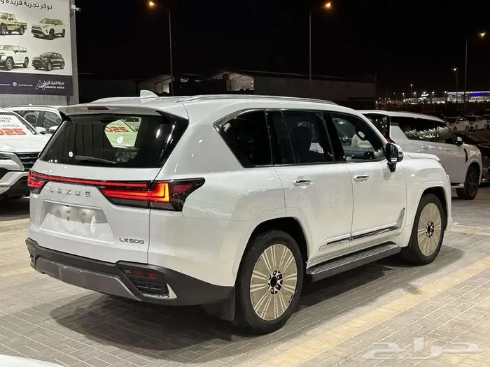 لكزس LX600 BB سعودي ابيض 2025 7