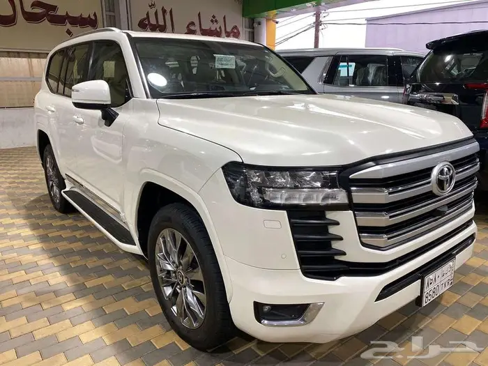 تويوتا GXR لاندكروزر 2023 L4 عداد 102 ألف 1