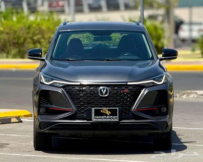 شانجان 2023 CS75 فل كامل تحت الضمان ب 52 الف نقدي وتمويل 6