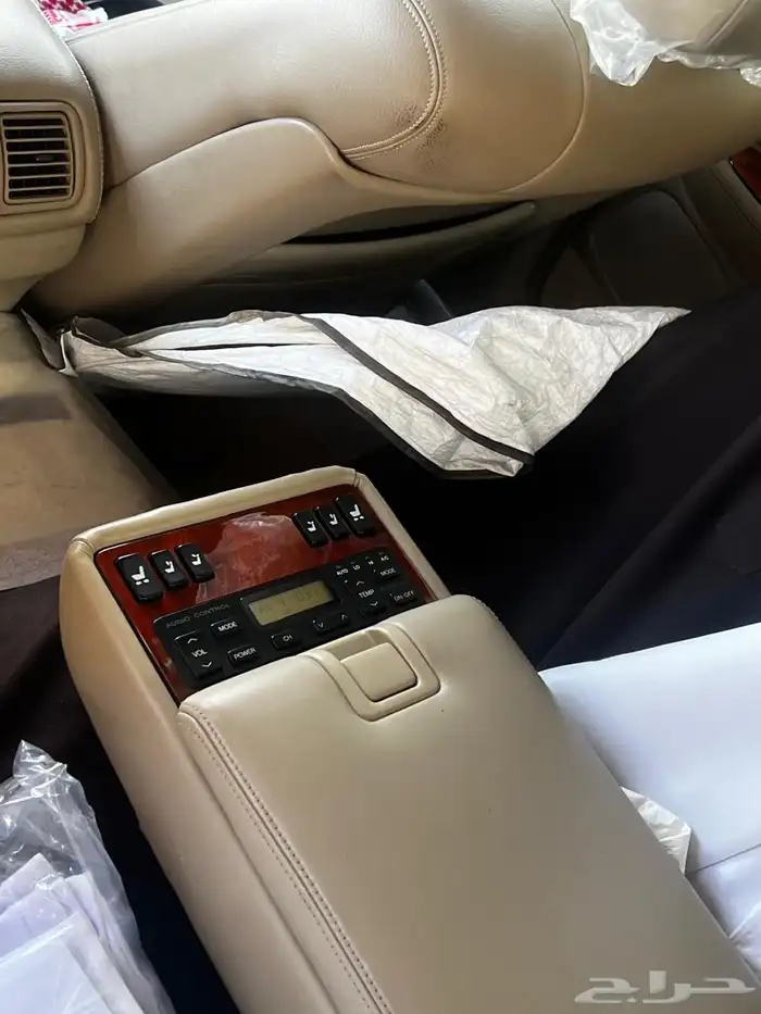 لكزس 2000 ال اس 38