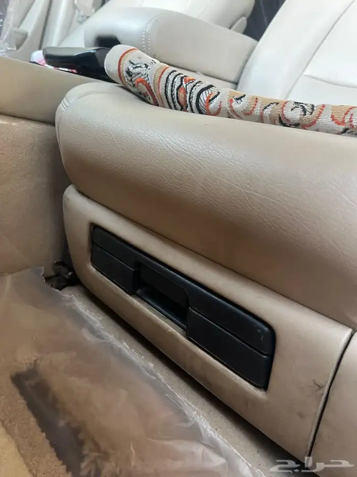 لكزس 2000 ال اس 30