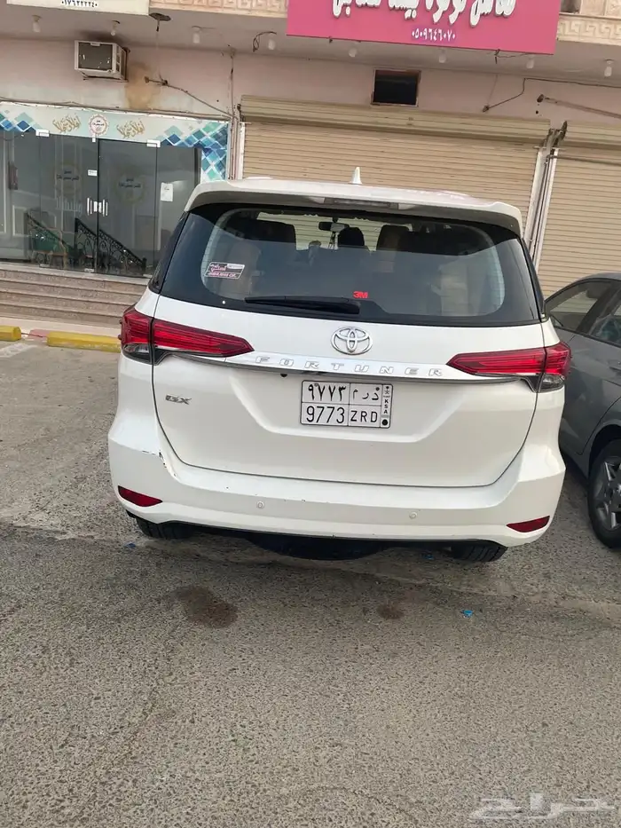 فورشينر 2019 بنزين بدون دبل ممشى 120 الف وكاله على الشرط 3