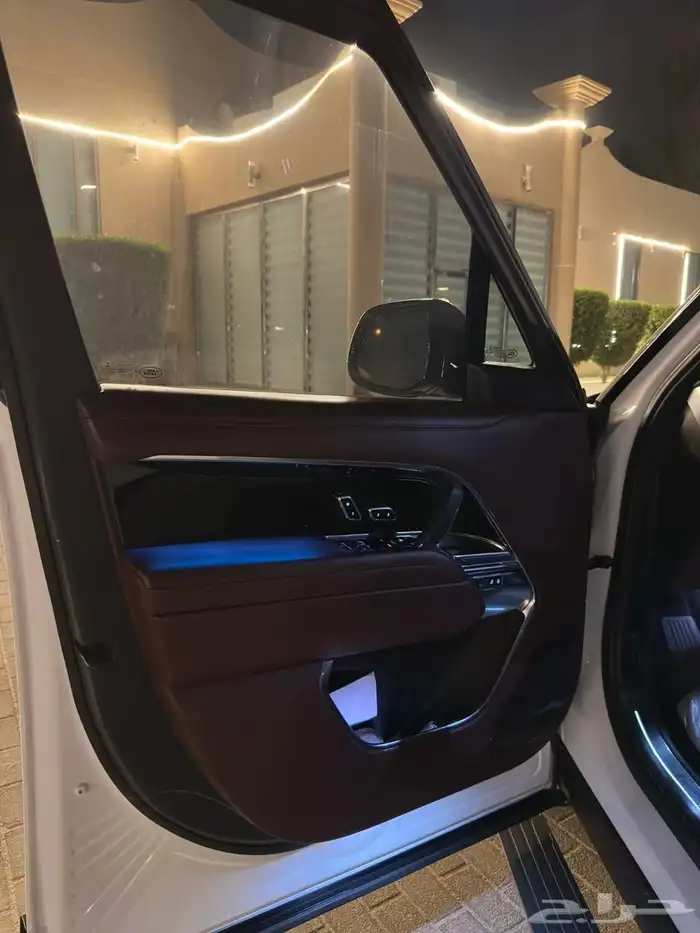 رنج روفر اوتوبيوغرافي V8 2023 ناغي كامل المواصفات طلبيه 7