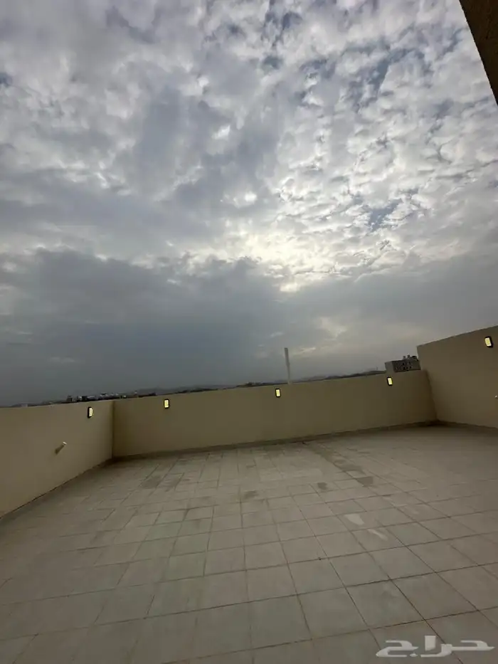 للبيع روف علوى ببايكة سياره ابها المحاله ح الغدير780 الف 19