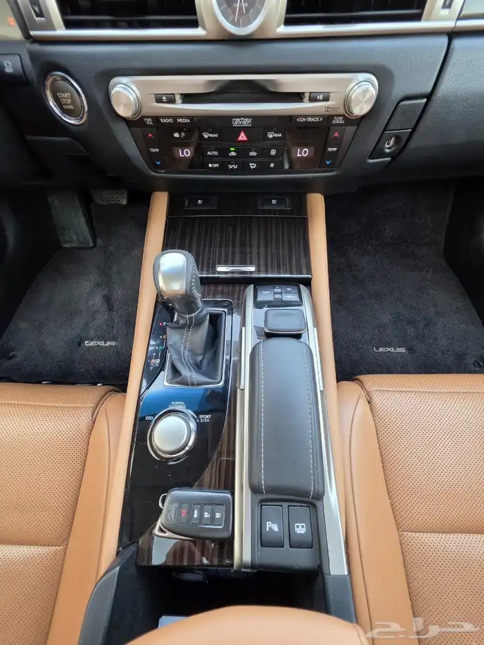 لكزس 2016 GS350 بحالة الوكالة 15