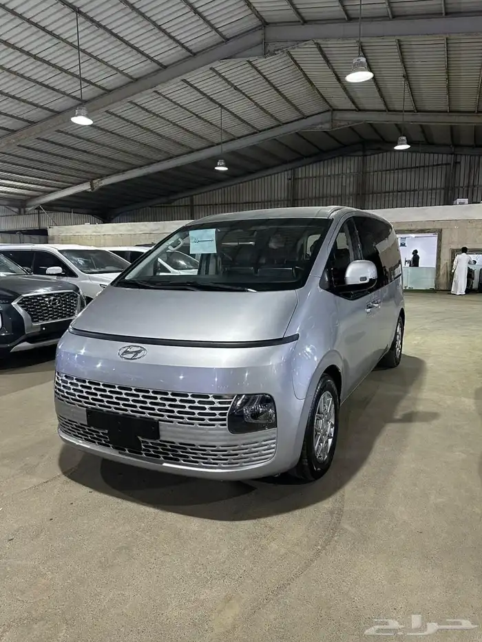هيونداي ستاريا فضي 2022 ديزل بطاقة جمركية وارد كوريا 2
