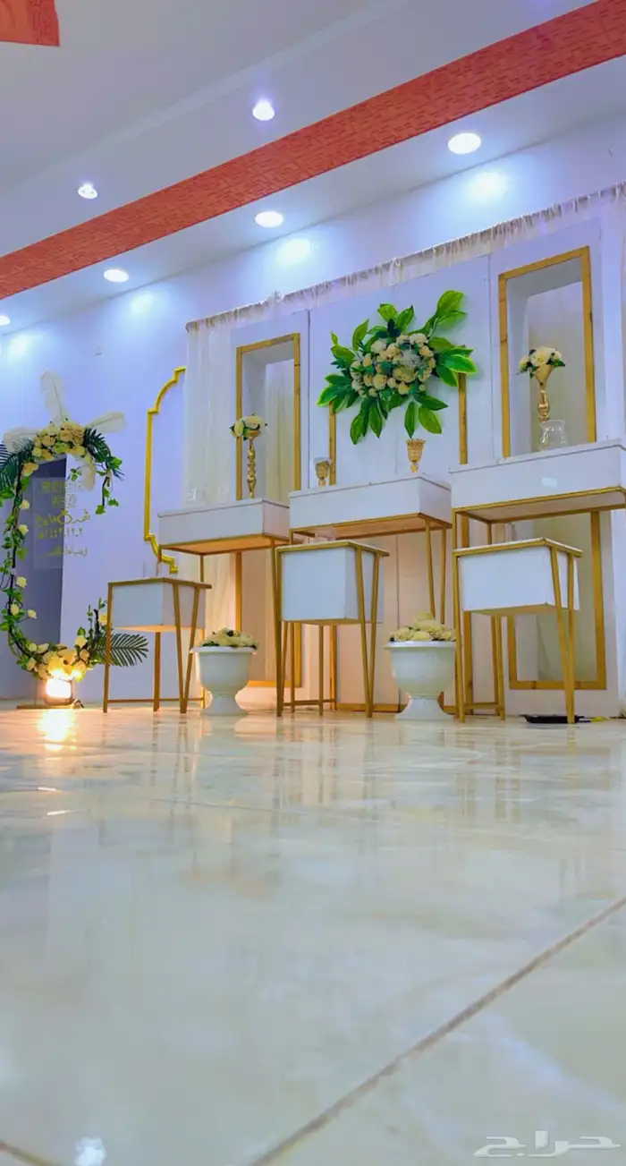 بيع كوشات وطاولات استقبال 26