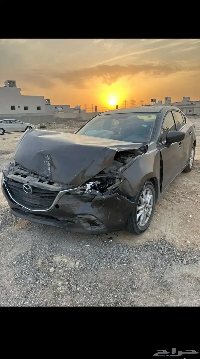 مازدا 3 البيع تشليح والاسقاط على الشاري 1