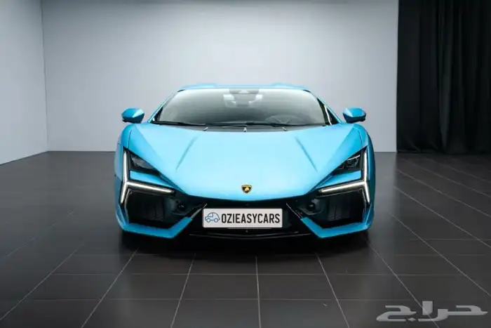 لامبورجيني ريفولتو 2025 Lamborghini Revuelto 0
