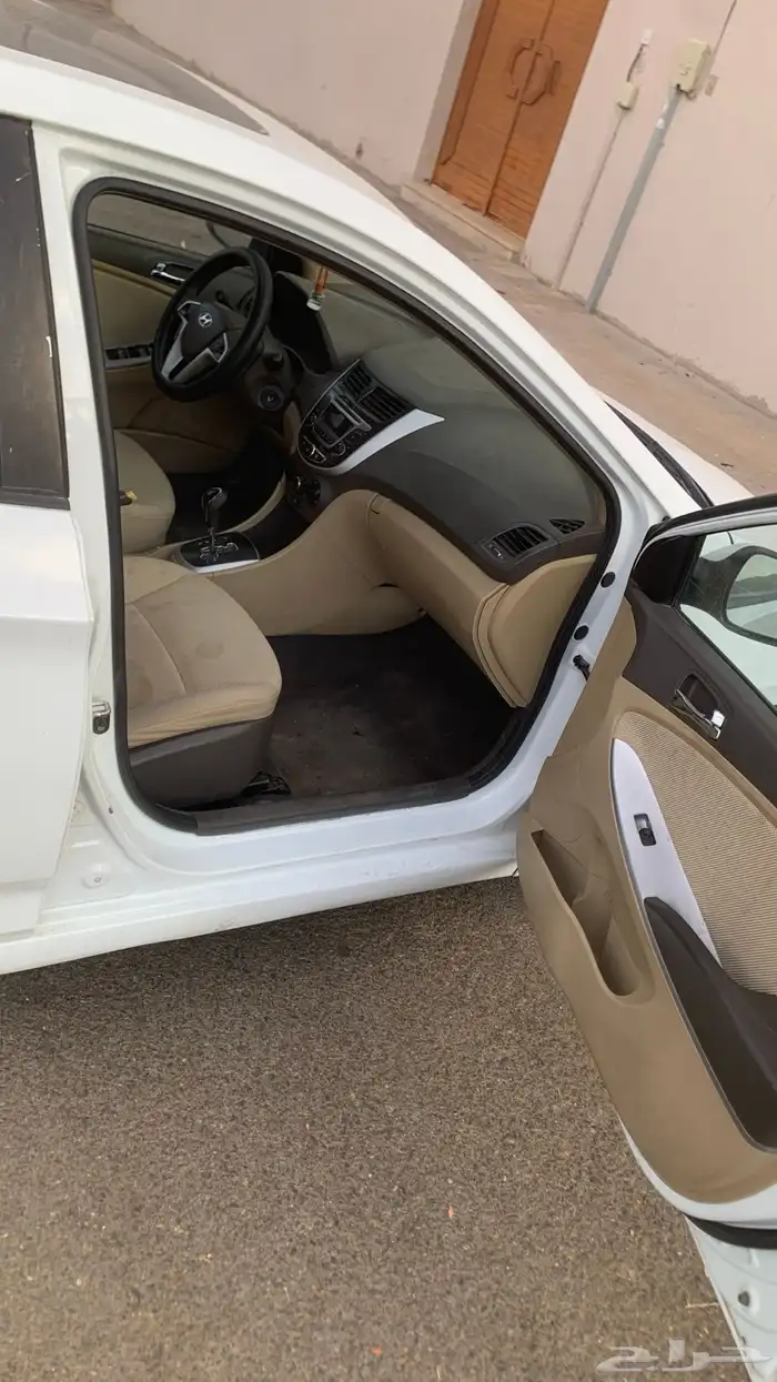 للبيع اكسنت 2014 فل كامل فتحه سقف 3