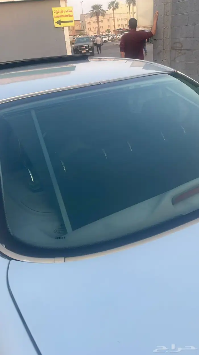 مارسيدس ابو عيو ن 240 E 10