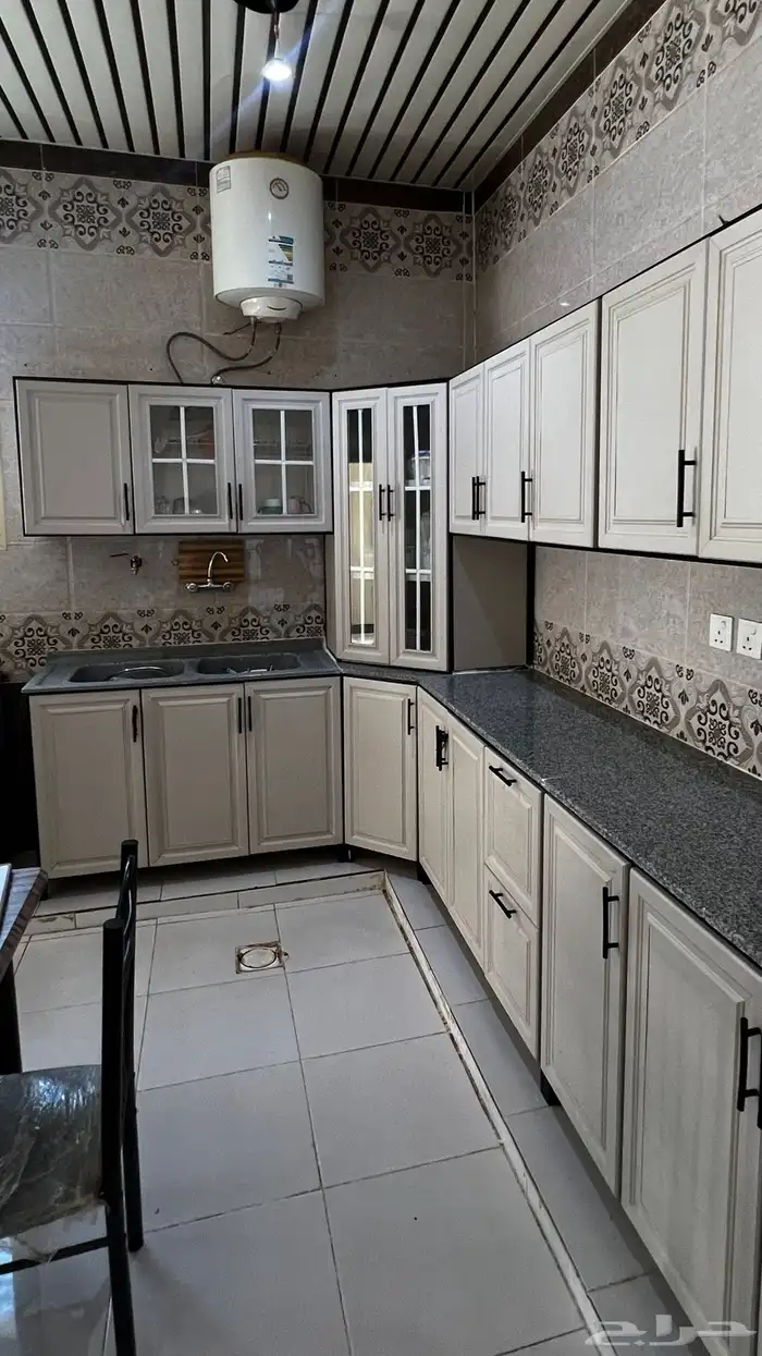 مطبخ جديد استخدام اقل من سنه 1