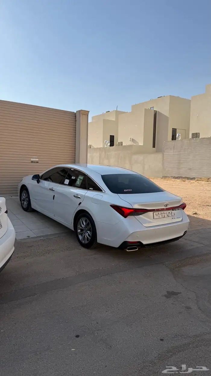 افالون 2022 XLE سعودي عبداللطيف 46KM مخزن 3