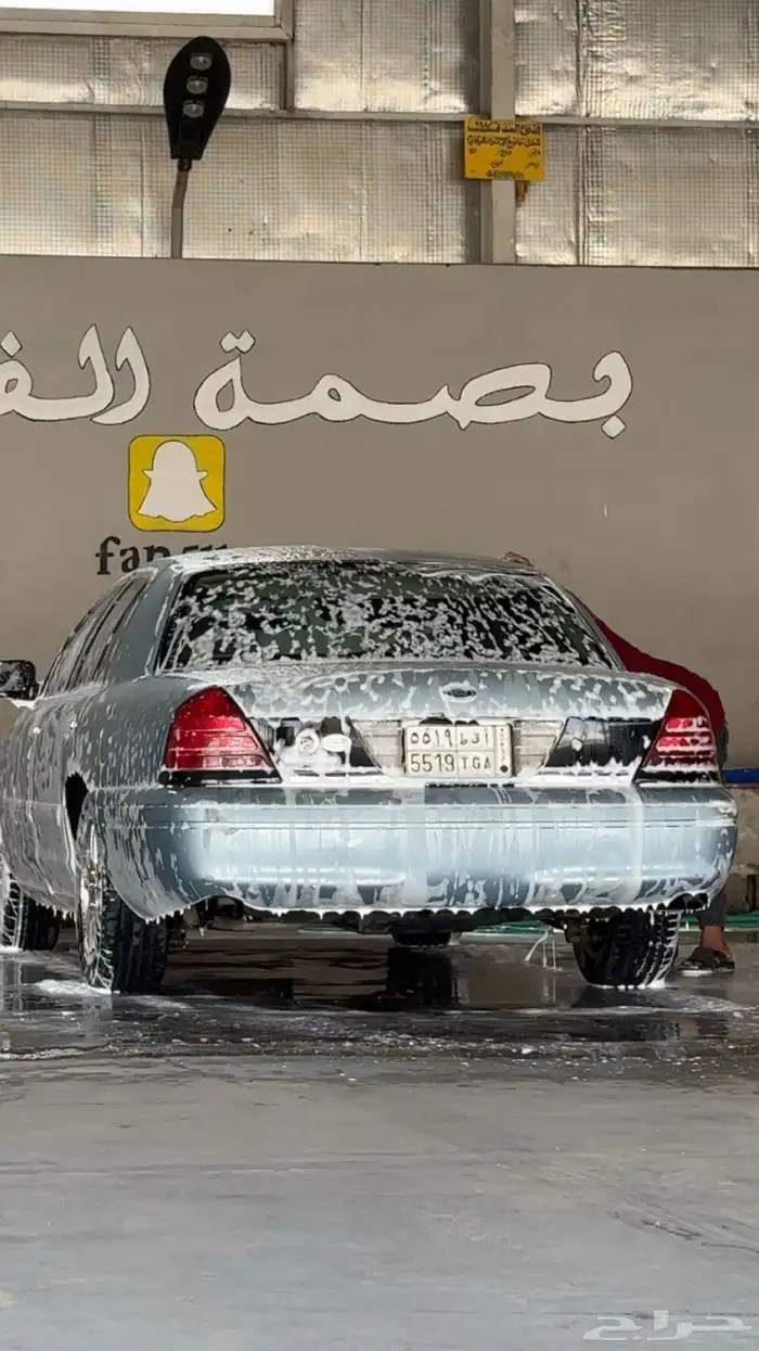 فورد كراون فكتوريا 0