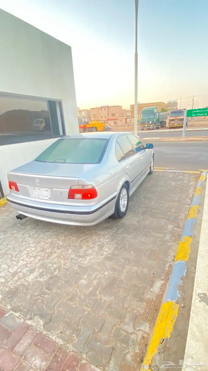 بي ام دبليو 2001 6