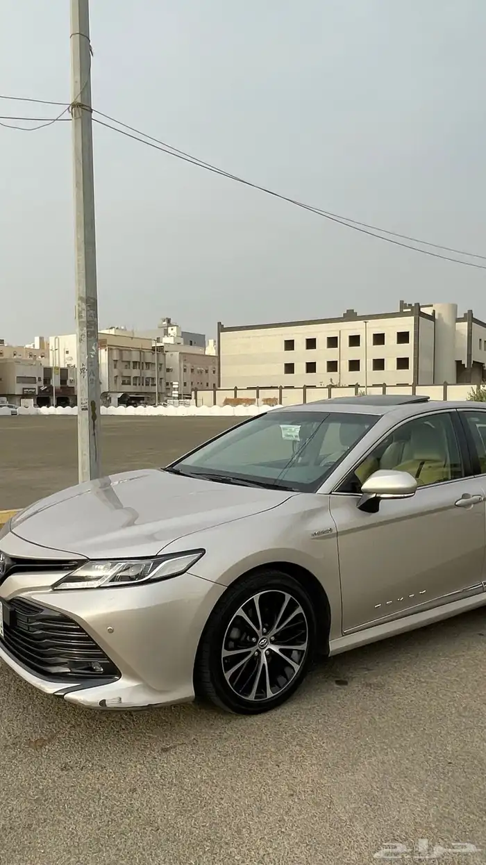 كامري هايبرد 2019 GLE 8