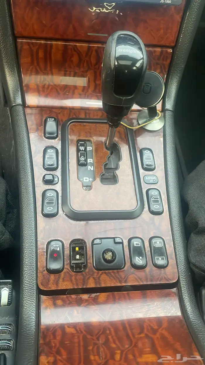مارسيدس ابو عيو ن 240 E 12