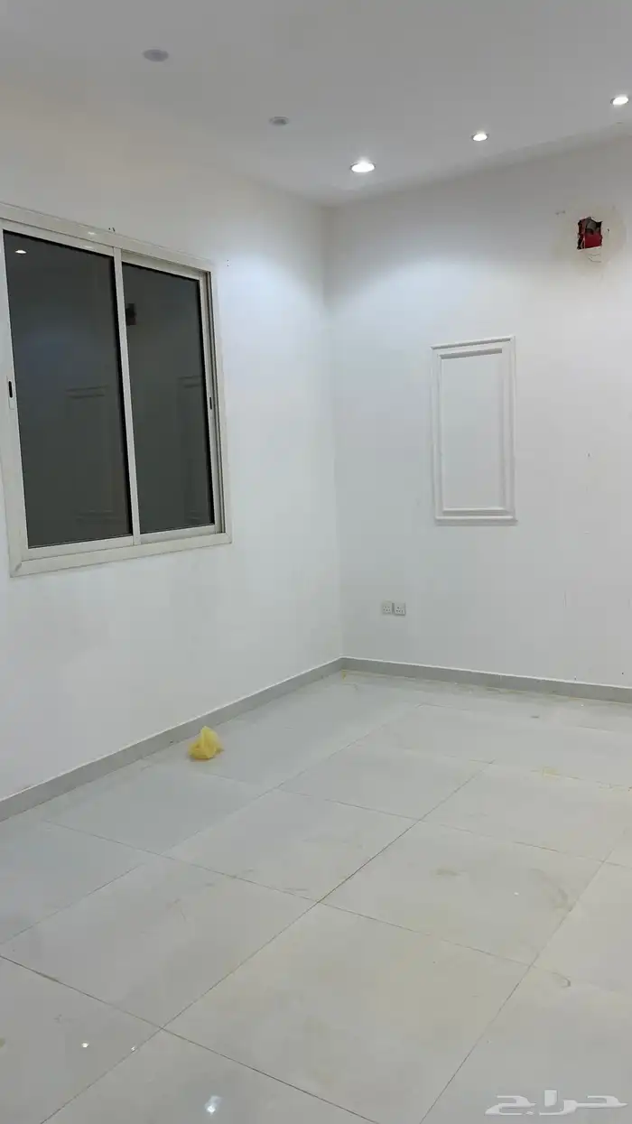دور للإيجار بحي البيان 6