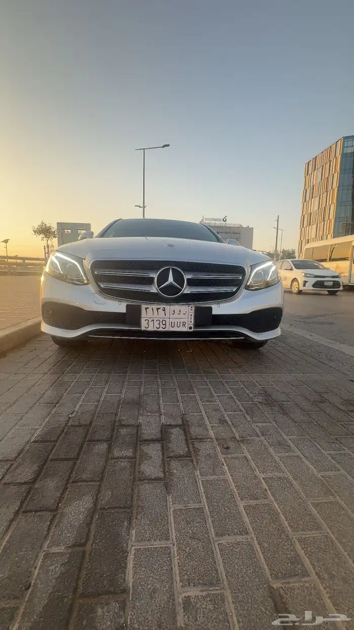 مورسيديس E220 ديزل 2020 15