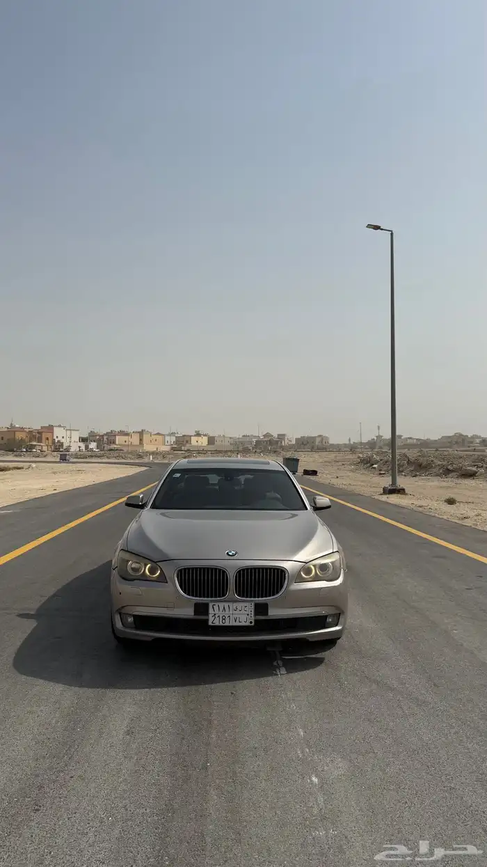 بي ام دبليو 730 Li 21
