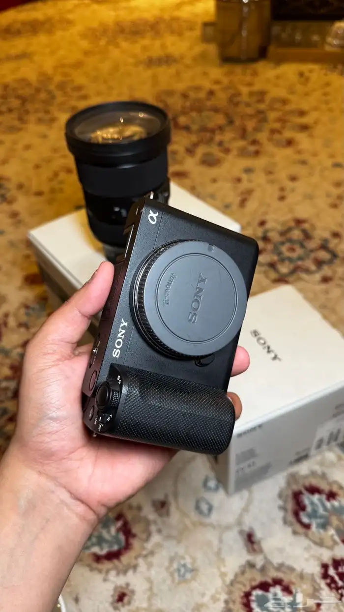 sony zv-e1   sigma 24-70 كاميرا سوني نظيفه جدا 8