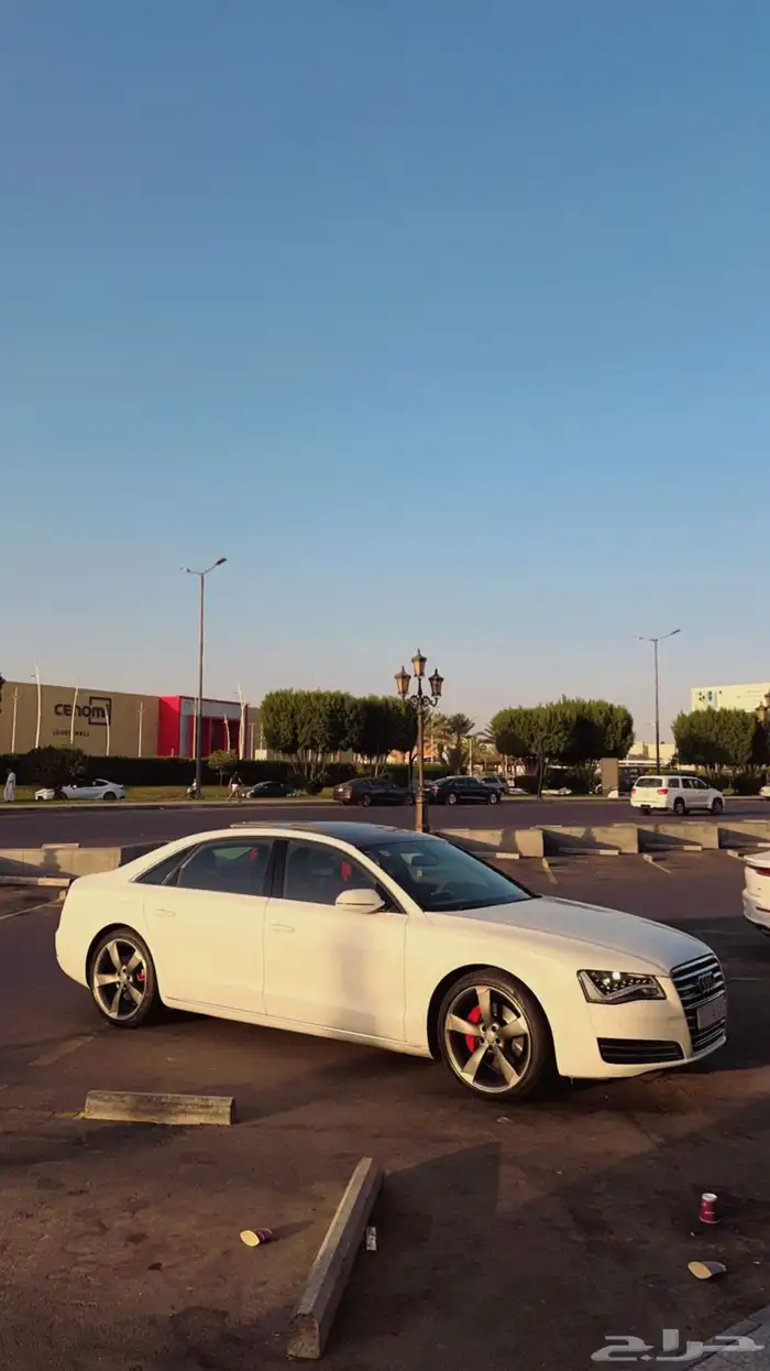 أودي A8 2014 1