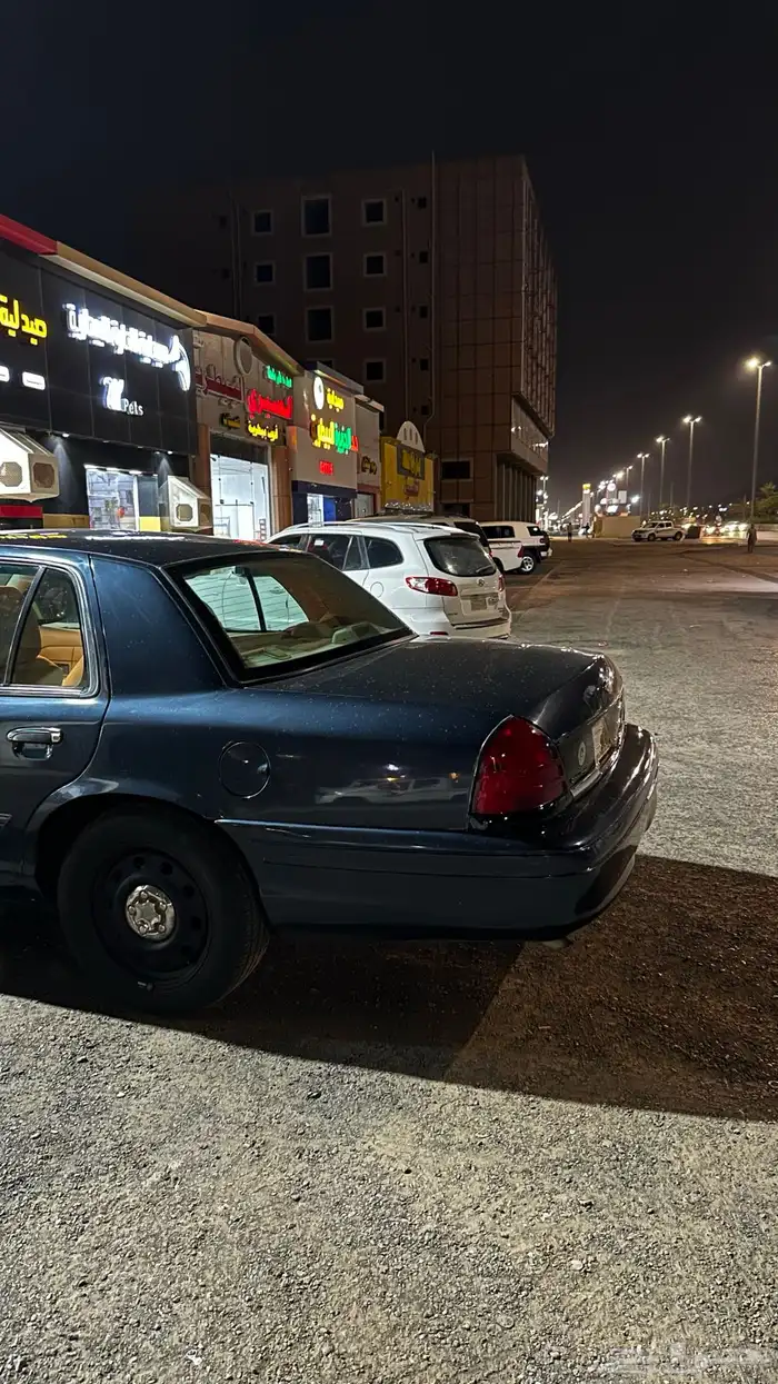 فورد فكتوريا بوليسي 0