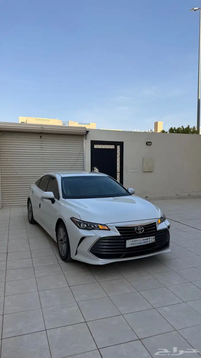 افالون 2022 XLE سعودي عبداللطيف 46KM مخزن 0