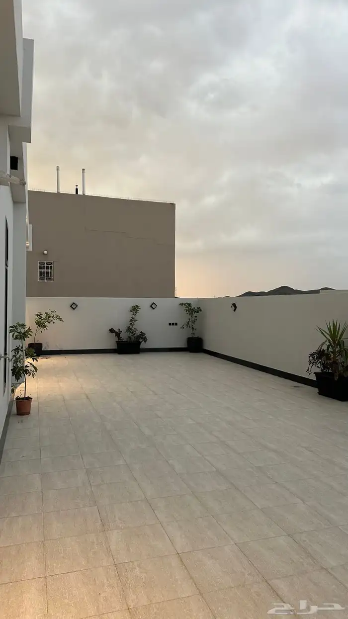ملحق و شقق تمليك فاخرة 32