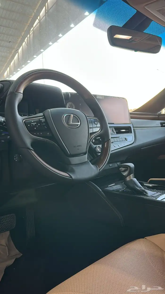 لكزس ES 350 - 2025 - بريمي - بانوراما - 6 سرندل 4