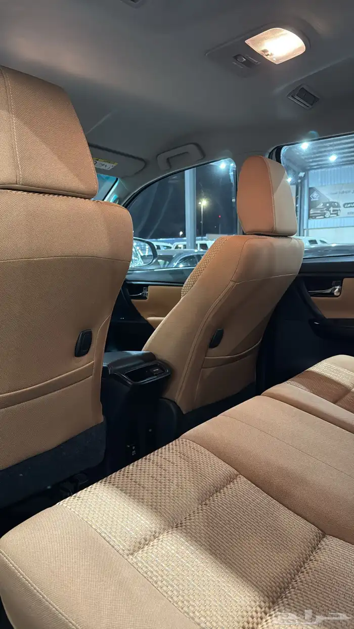 فورشنر 2023 4 سلندر بنزين - دبل عداد 22 الف 12