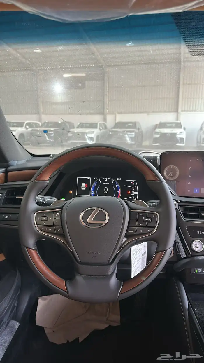 لكزس ES 350 - 2025 - بريمي - بانوراما - 6 سرندل 5