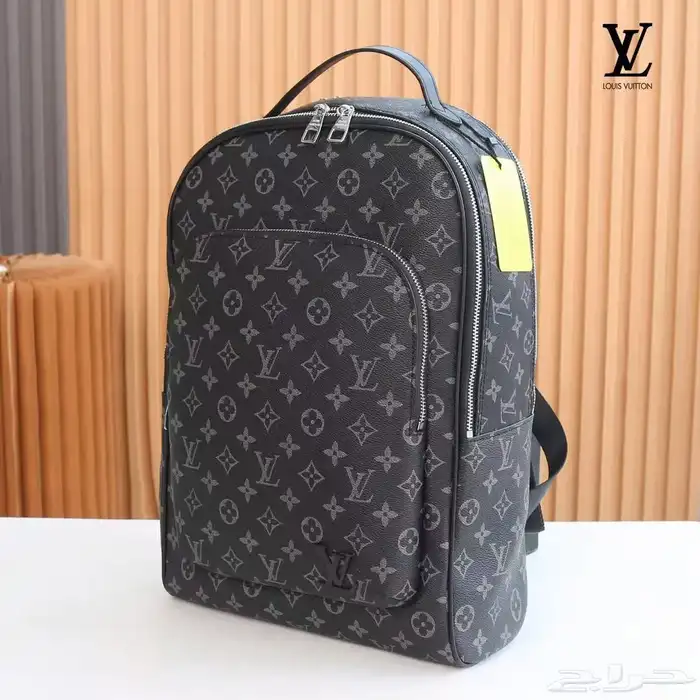 شنط لويس ظهر رجاليه جديده 15