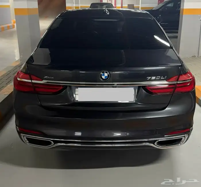 بي ام دبليو 750li 2018 بعقد صيانة ناغي 10 سنوات ممشى قليل 1